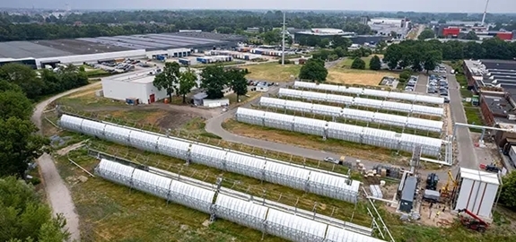 Turnhout: grootste zonneparabool installatie van Europa