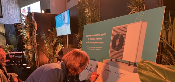 WPP ondertekent mee het Warmtepompcharter op Batibouw 